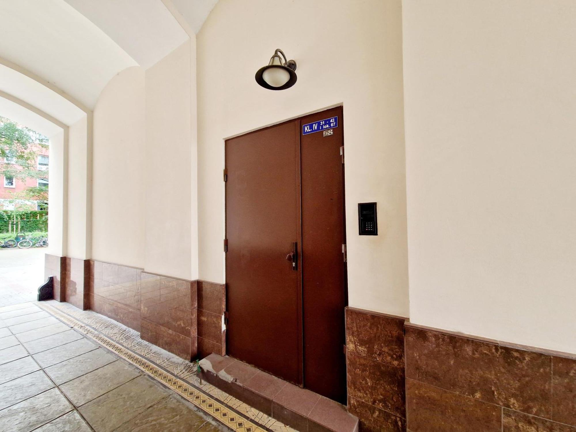 J&w Elektoralna Cozy Flat
